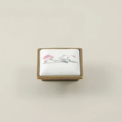 Clara Furniture Handle - Antique Gold and Porcelain