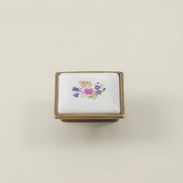 Clara Furniture Handle - Antique Gold and Porcelain